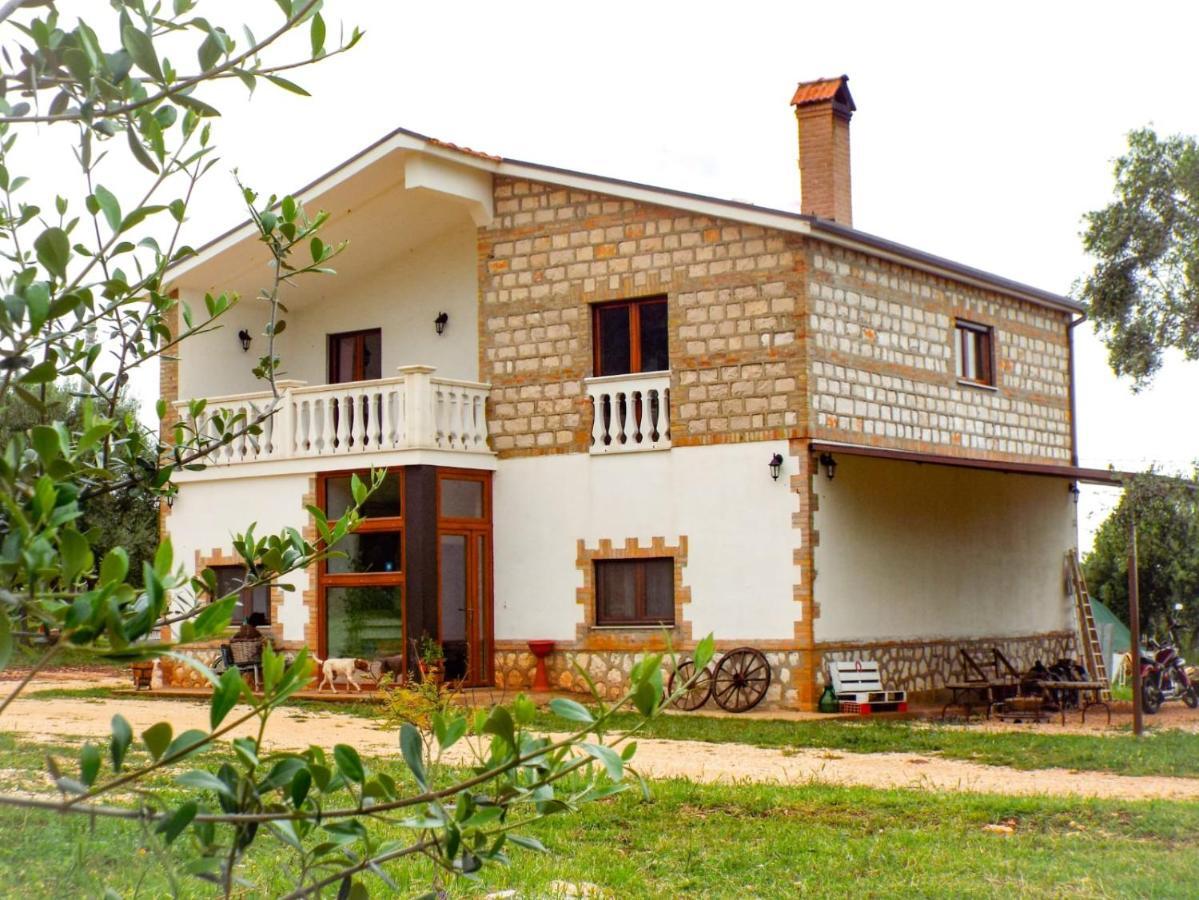 Gio Horses B&B Санникандро-Гарганико Экстерьер фото